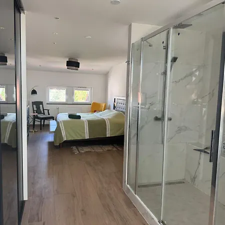 Vakantiehuis La Casa Nancy 12 Pers Parking Et Jardin *